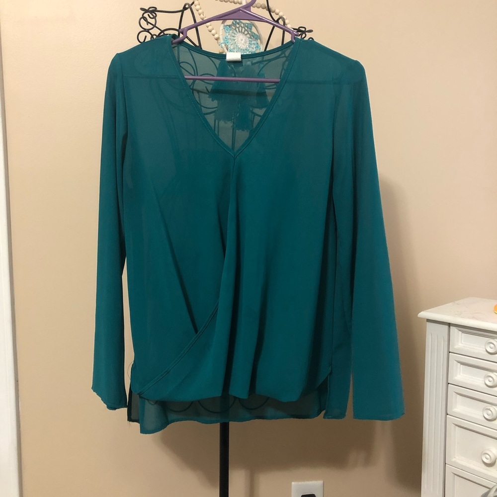 Two hearts sheer teal wrap top